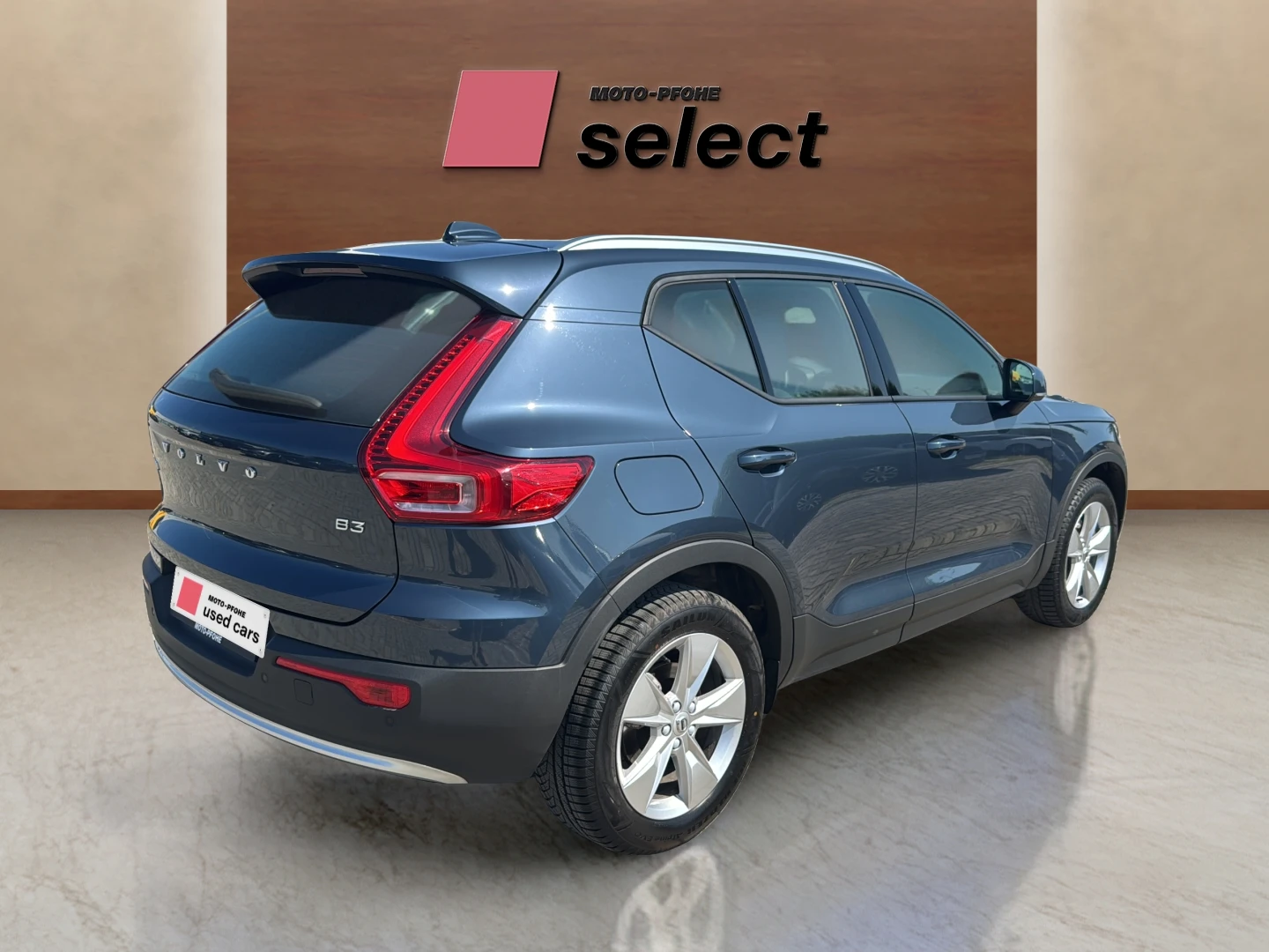Volvo XC40 2.0 B3, снимка 7 - Автомобили и джипове - 55126021