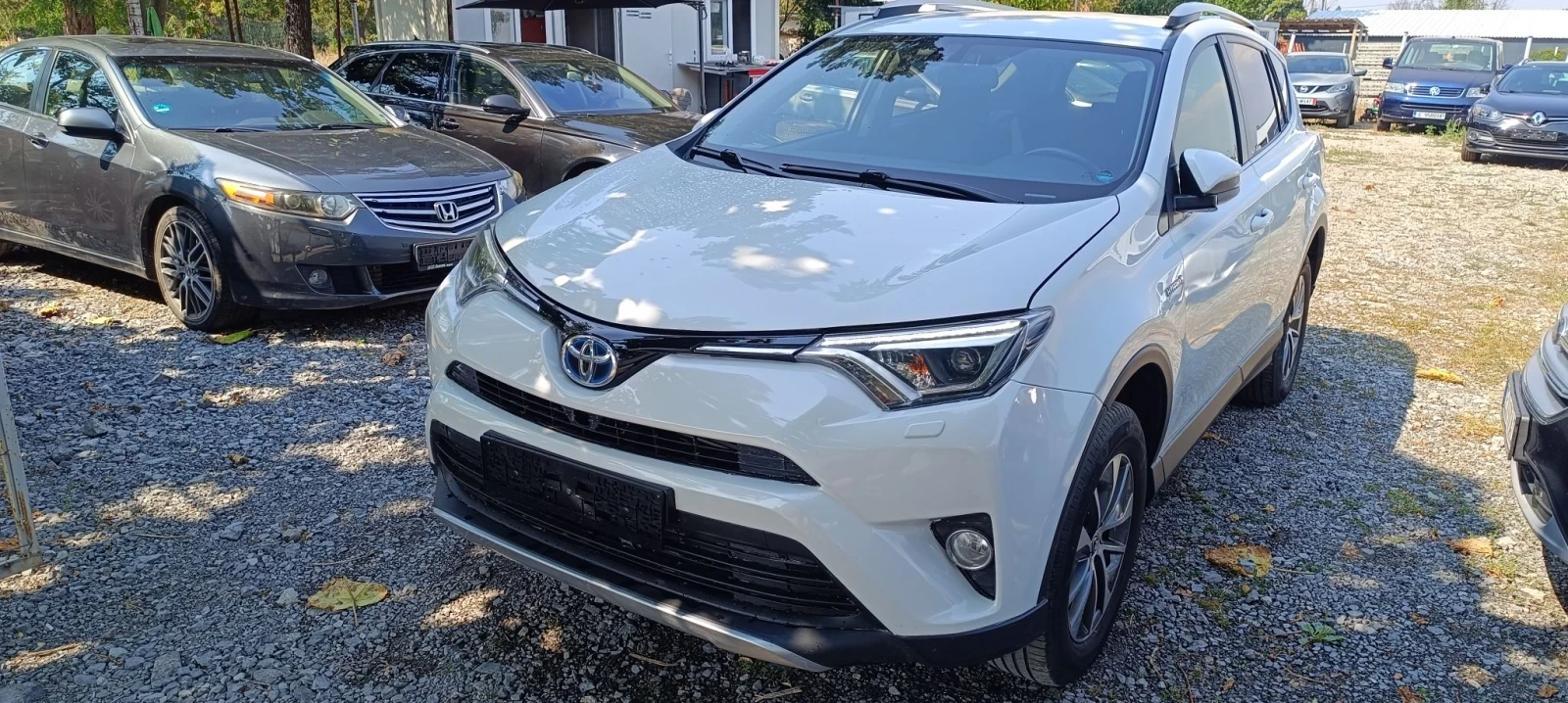 Toyota Rav4 2.5 Бензин Хибрид, снимка 2 - Автомобили и джипове - 55707334
