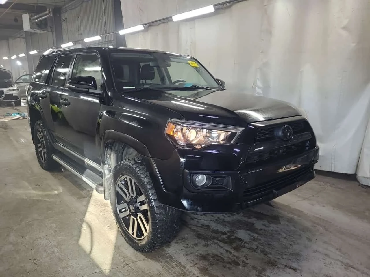 Toyota 4runner * SR5 * CARFAX * ФИНАНСИРАНЕ, снимка 2 - Автомобили и джипове - 56351323
