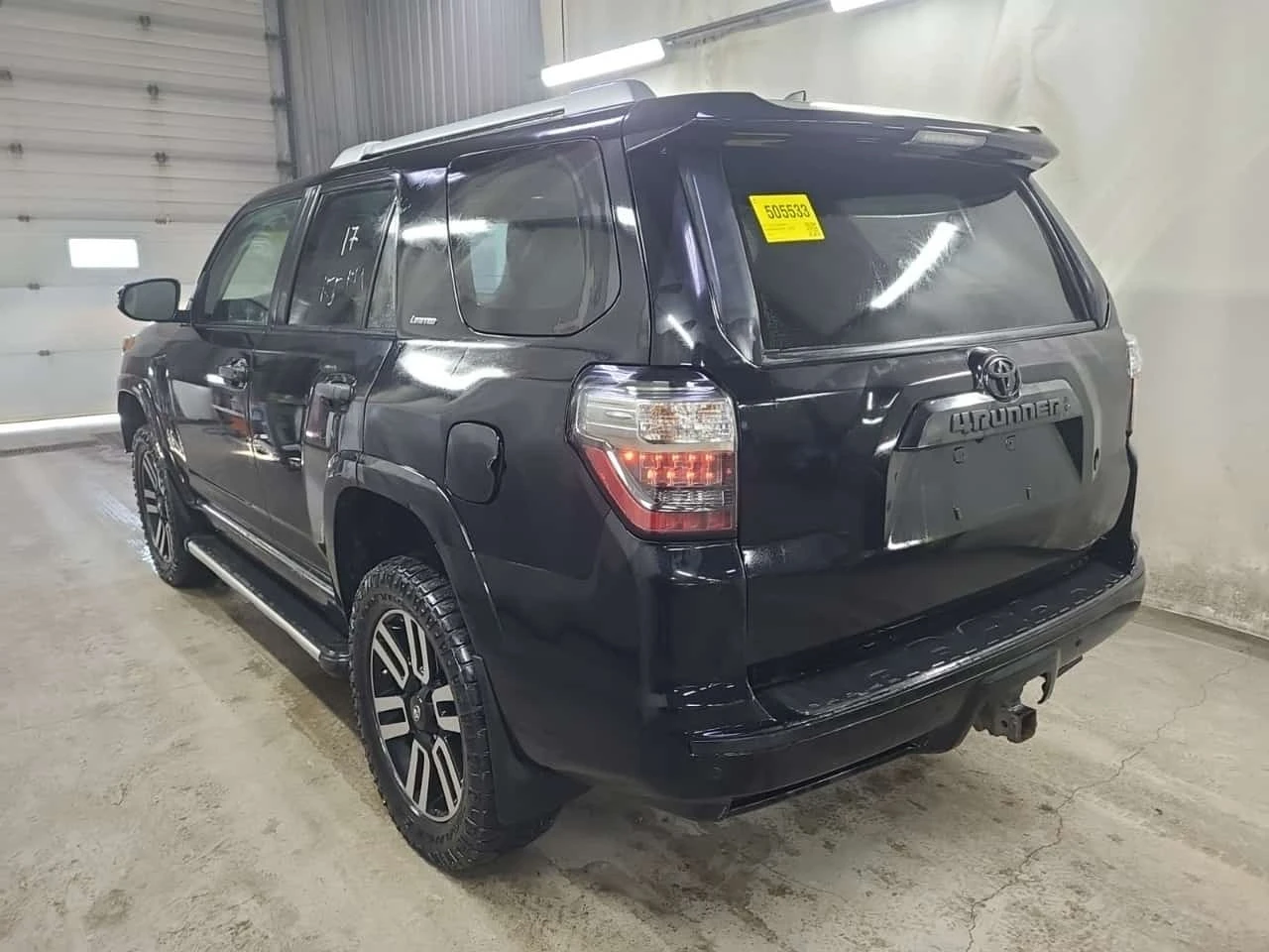 Toyota 4runner * SR5 * CARFAX * ФИНАНСИРАНЕ, снимка 4 - Автомобили и джипове - 56351323