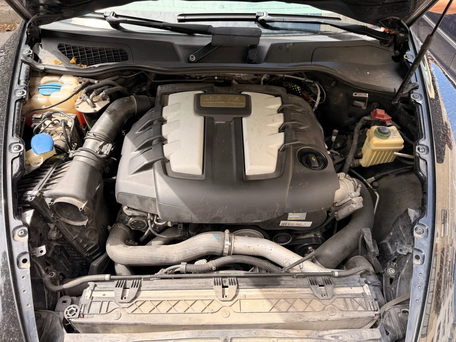Porsche Cayenne, снимка 13 - Автомобили и джипове - 56361709