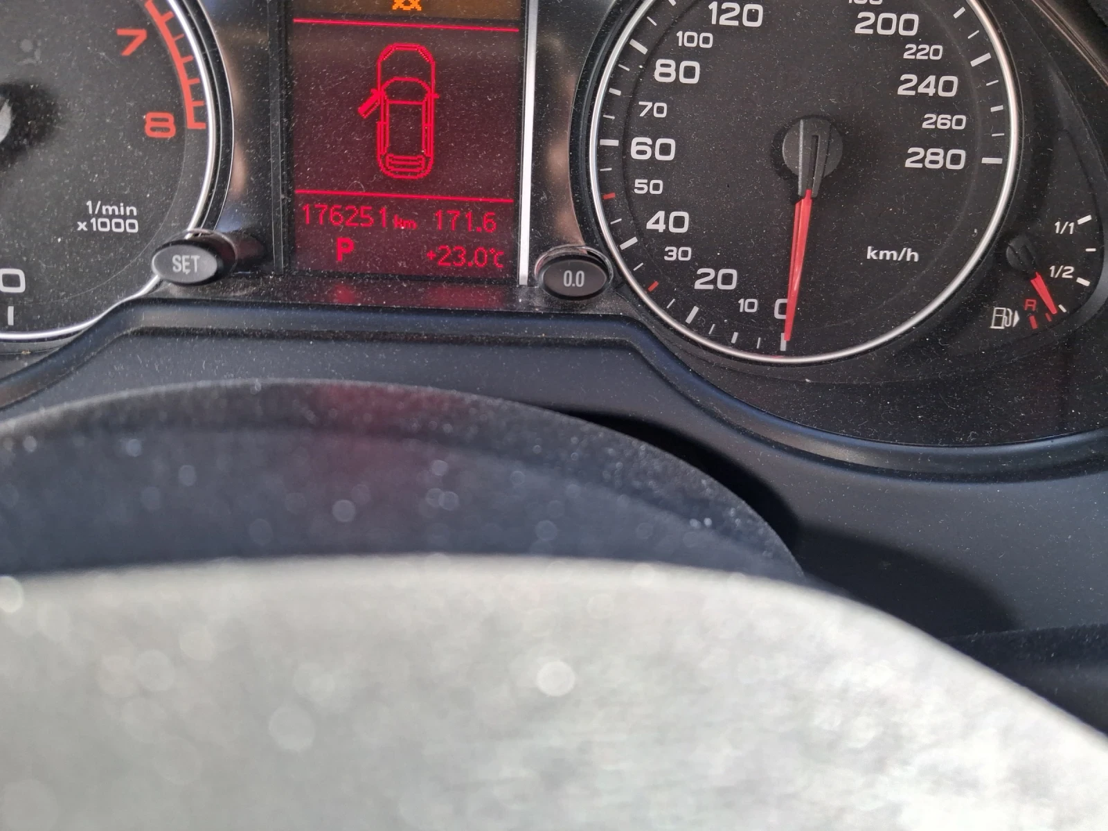 Audi Q5 2.0fsi, снимка 9 - Автомобили и джипове - 56564682