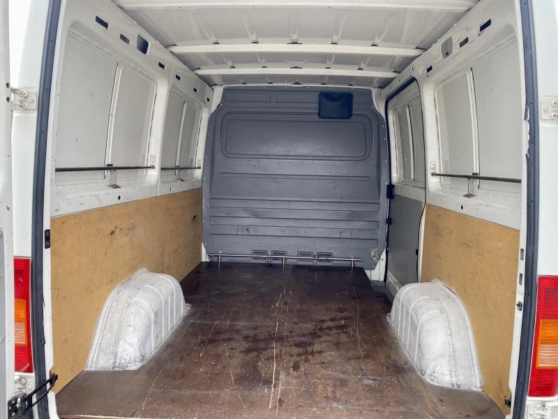 VW Lt LT35-2, 5TDI, снимка 11 - Бусове и автобуси - 46356351