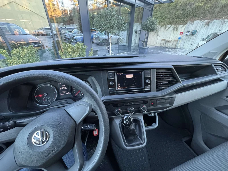 VW Transporter, снимка 13 - Бусове и автобуси - 48407199