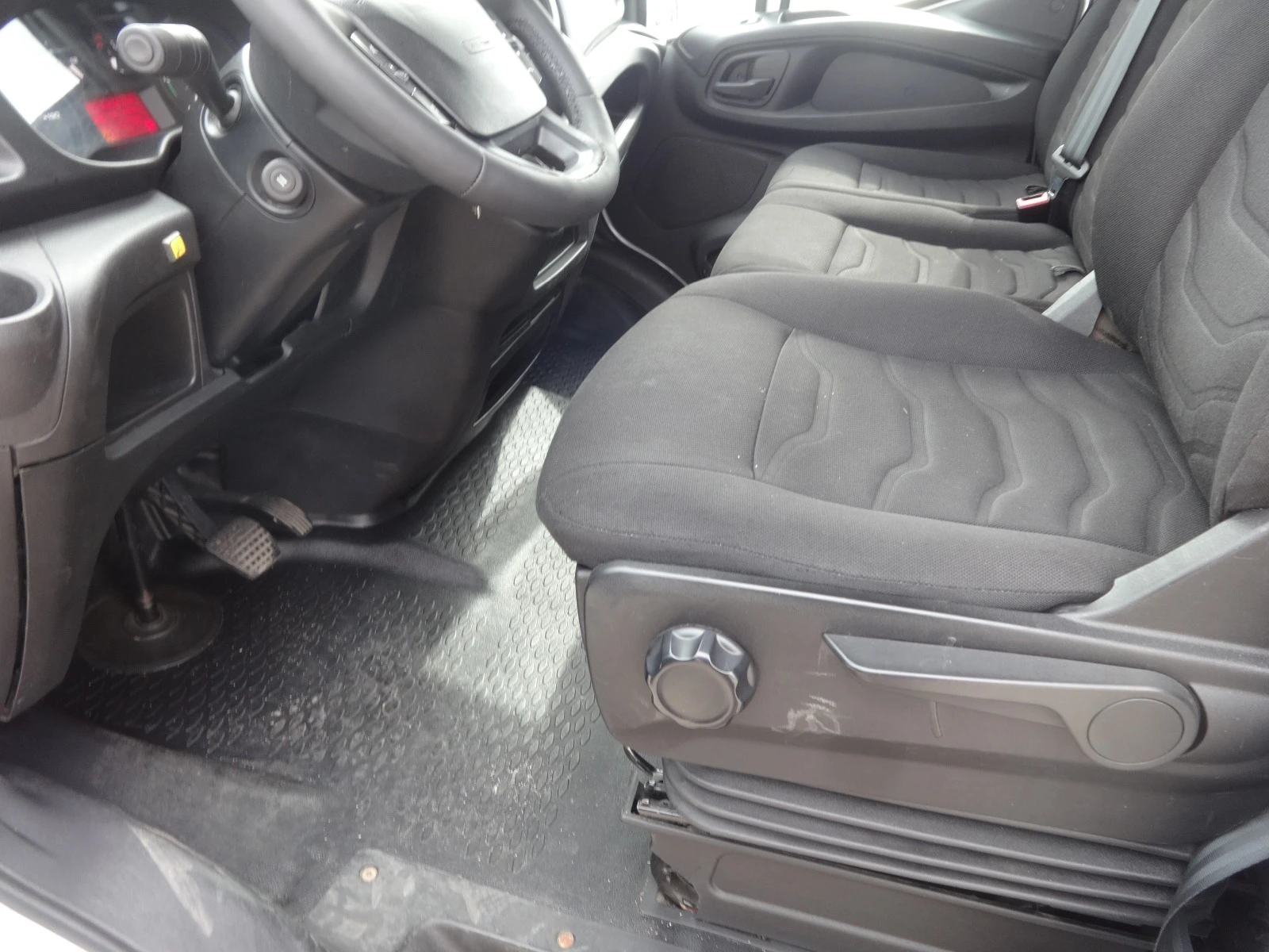 Iveco Daily 35S17 3.0HPI* *  . * * 3, 5. | Mobile.bg   14