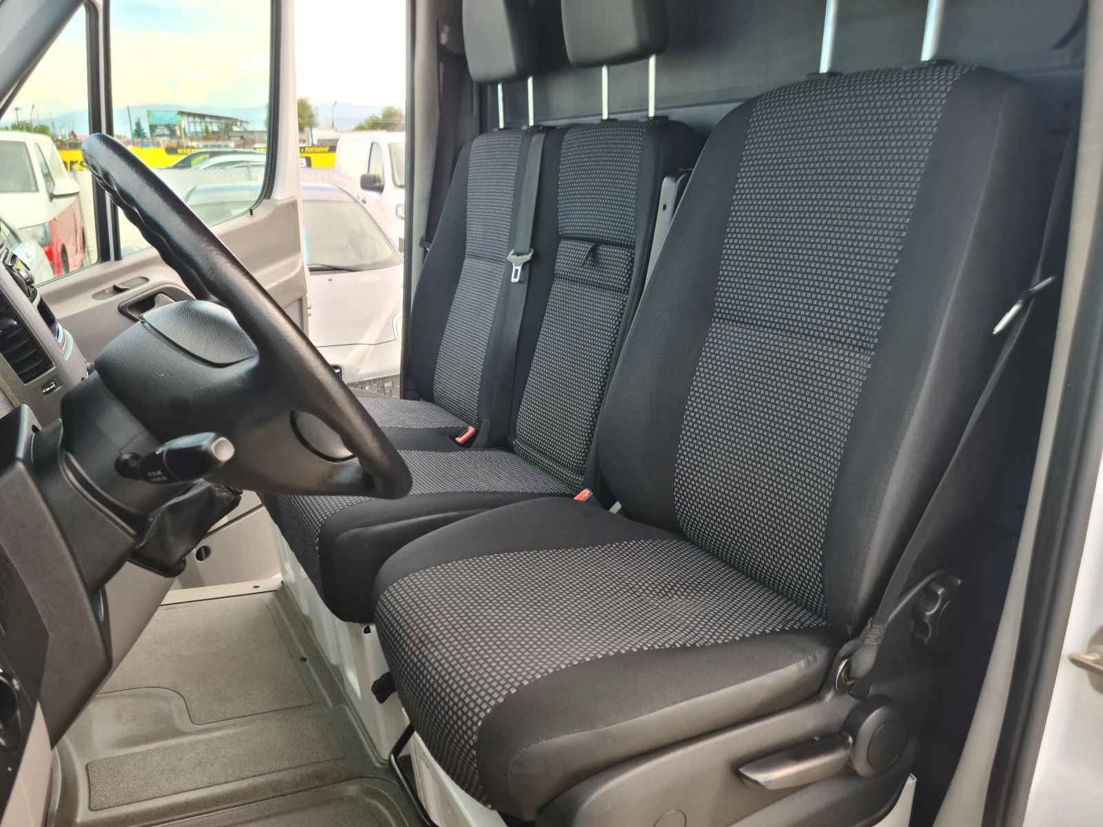 Mercedes-Benz Sprinter 318 V6 - CDI , снимка 10 - Бусове и автобуси - 54870687