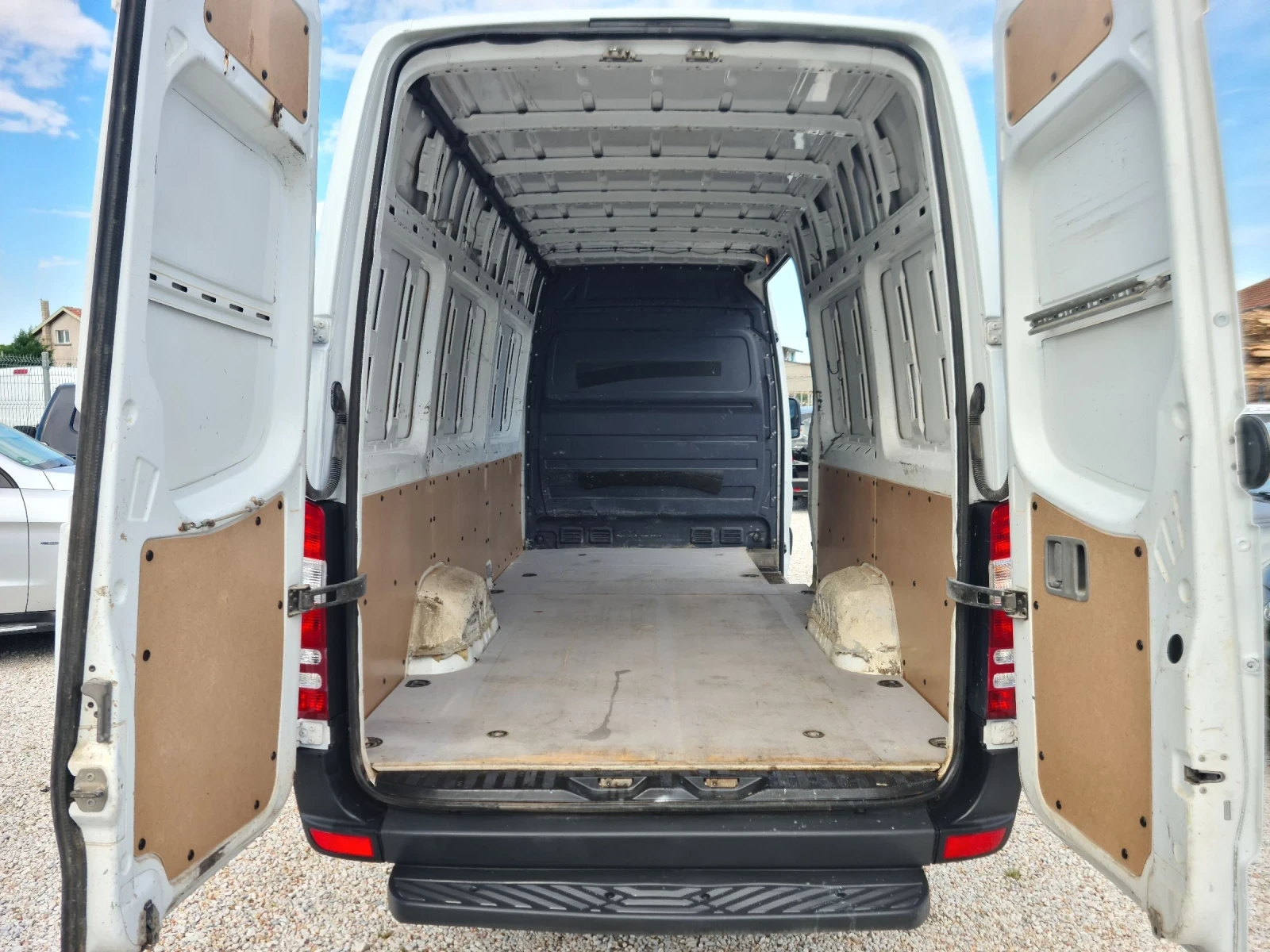 Mercedes-Benz Sprinter 318 V6 - CDI , снимка 14 - Бусове и автобуси - 54870687