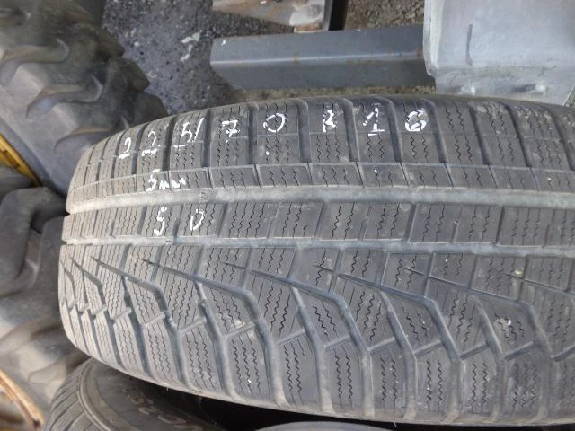 Гуми Зимни 225/70R16, снимка 11 - Гуми и джанти - 21429553