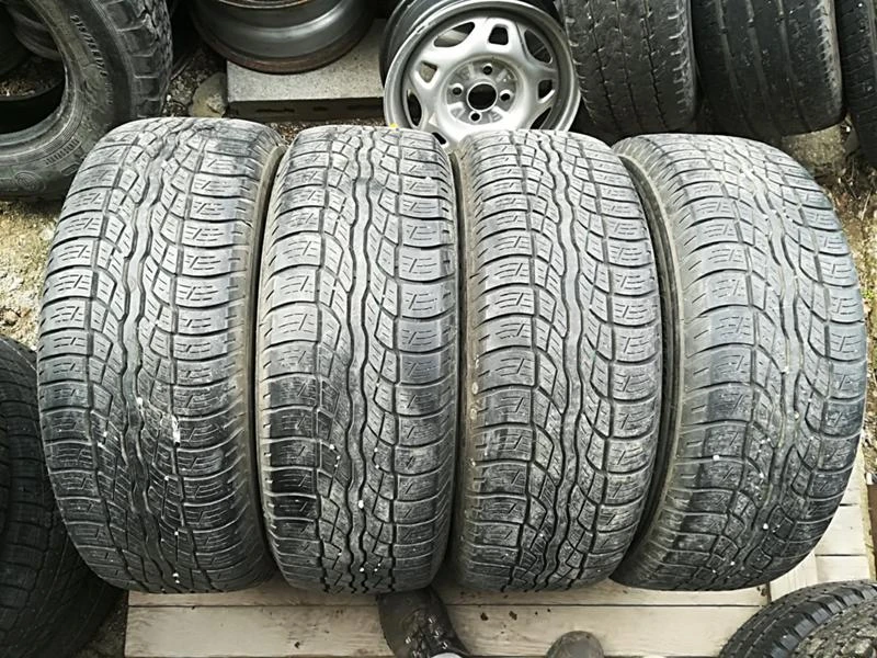 Гуми Летни 235/60R16, снимка 2 - Гуми и джанти - 24574738