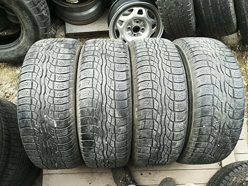 Гуми Летни 235/60R16, снимка 1 - Гуми и джанти - 24574738