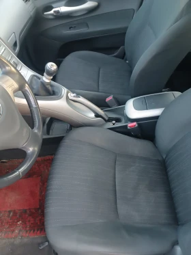 Toyota Auris 2.0 D4D, ЛИЗИНГ , снимка 6