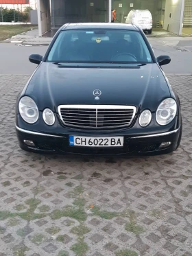 Mercedes-Benz E 320 