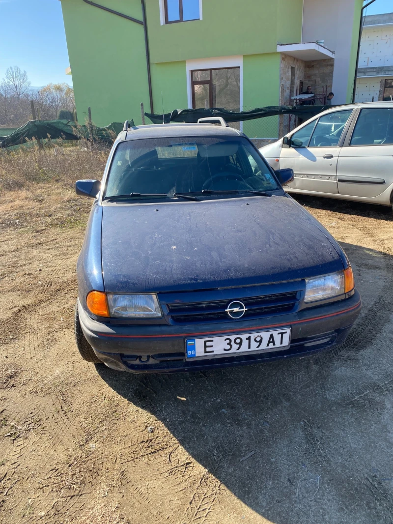 Opel Astra, снимка 2 - Автомобили и джипове - 48176580