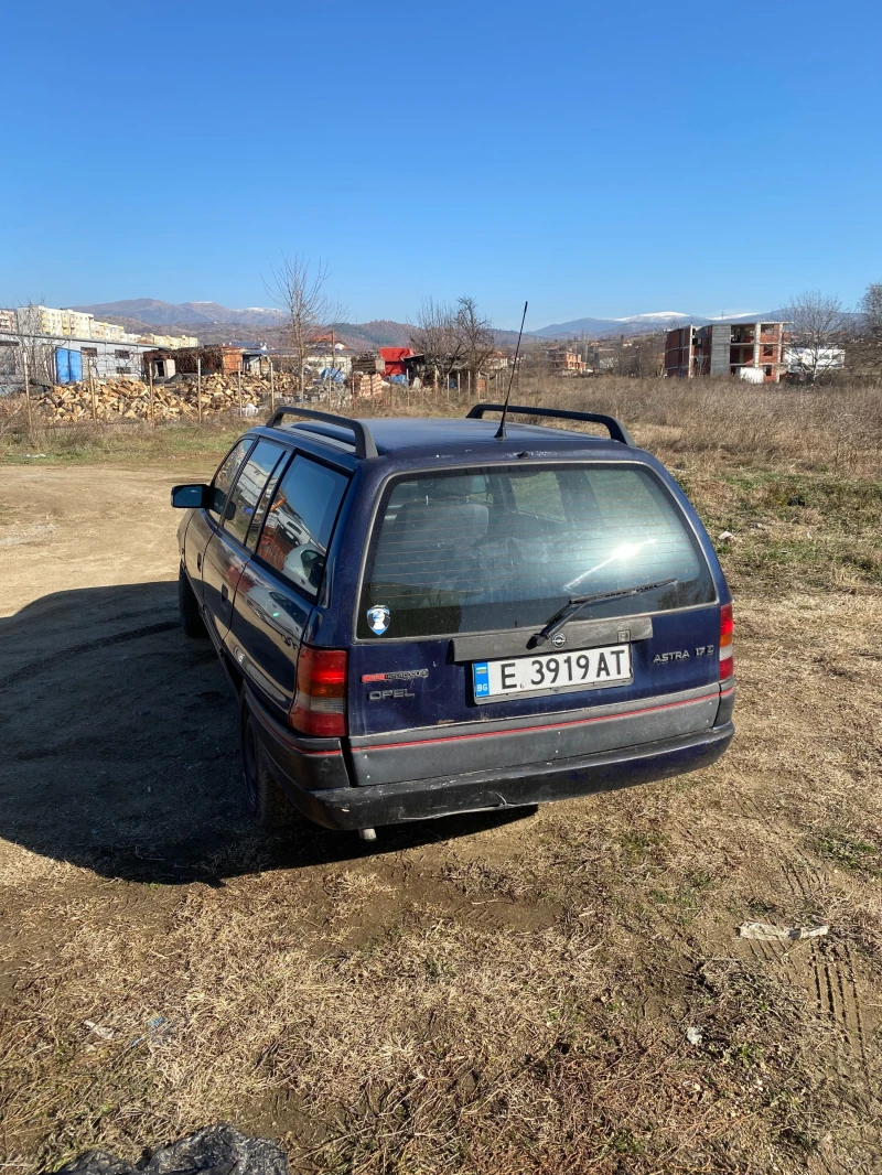 Opel Astra, снимка 3 - Автомобили и джипове - 48176580