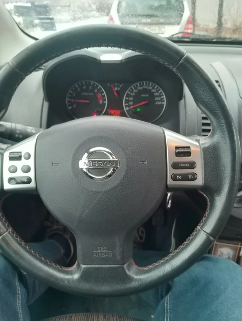 Nissan Note 1.4 бензин с фабрична газ, снимка 7 - Автомобили и джипове - 49192024