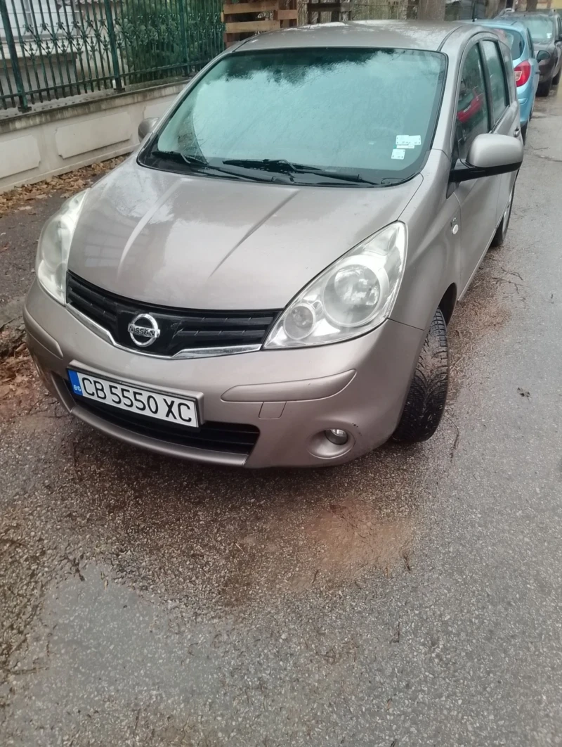 Nissan Note 1.4 бензин с фабрична газ, снимка 1 - Автомобили и джипове - 48258330