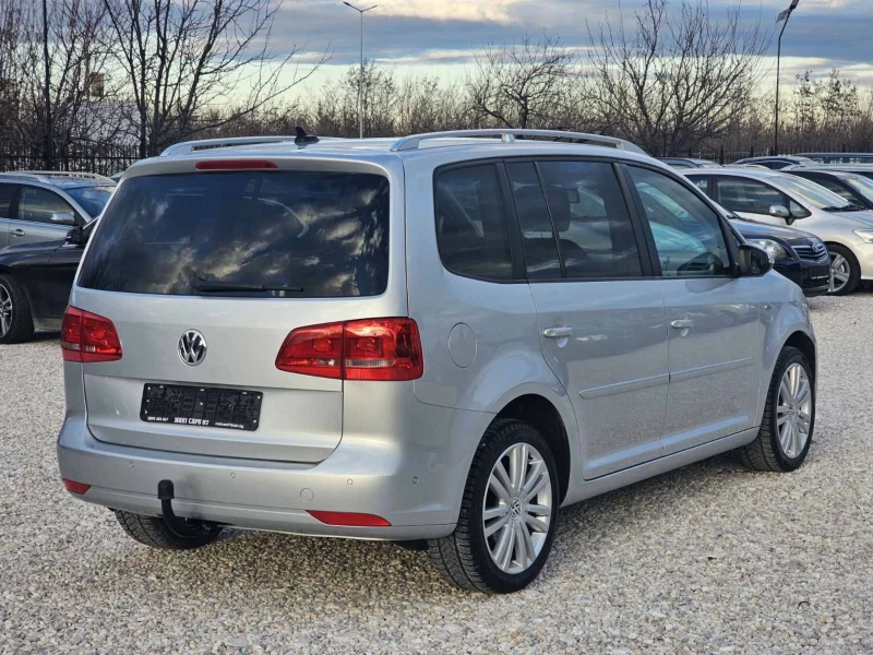 VW Touran 2.0 TDI/LIVE/NAVI/B-XENON/ПЕЧКА, снимка 5 - Автомобили и джипове - 48553058