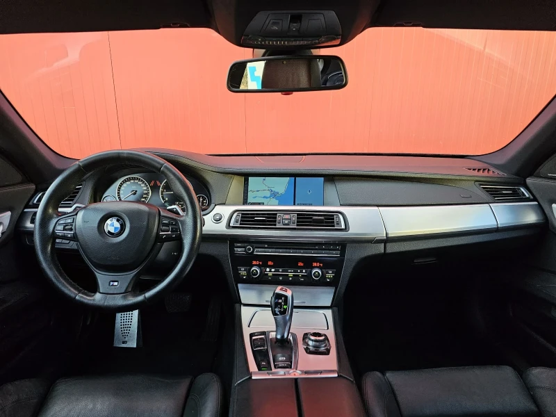 BMW 730 M-Packet, снимка 11 - Автомобили и джипове - 49369029