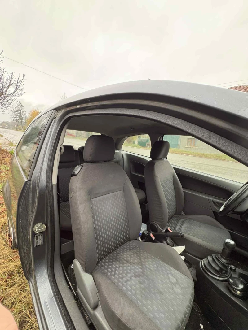 Ford Fiesta, снимка 9 - Автомобили и джипове - 52472036