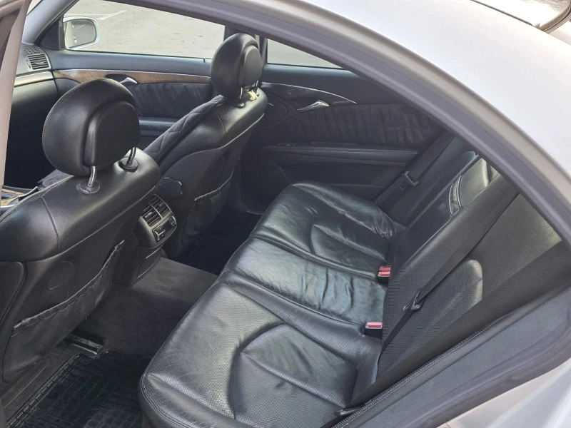 Mercedes-Benz E 270, снимка 5 - Автомобили и джипове - 52727570