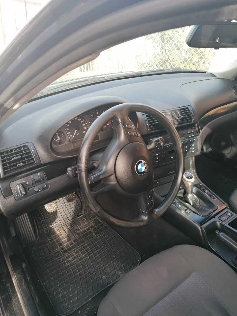 BMW 320, снимка 3 - Автомобили и джипове - 52741387