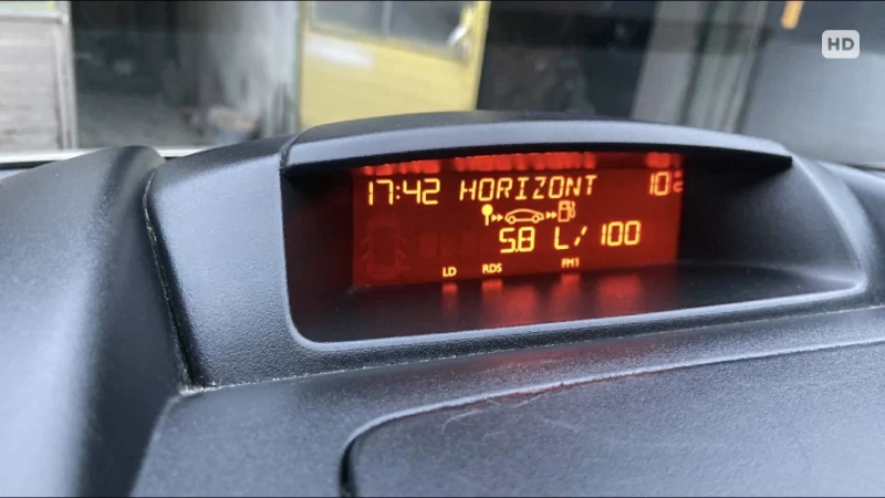 Citroen Berlingo 1.6 HDi, снимка 6 - Автомобили и джипове - 52849571