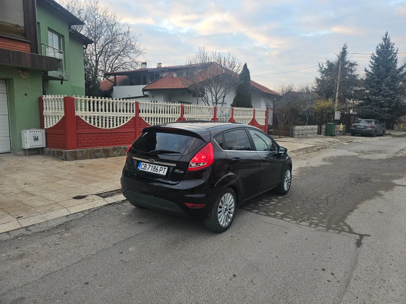 Ford Fiesta  Газ-инж- Гаражна, снимка 7 - Автомобили и джипове - 52877065