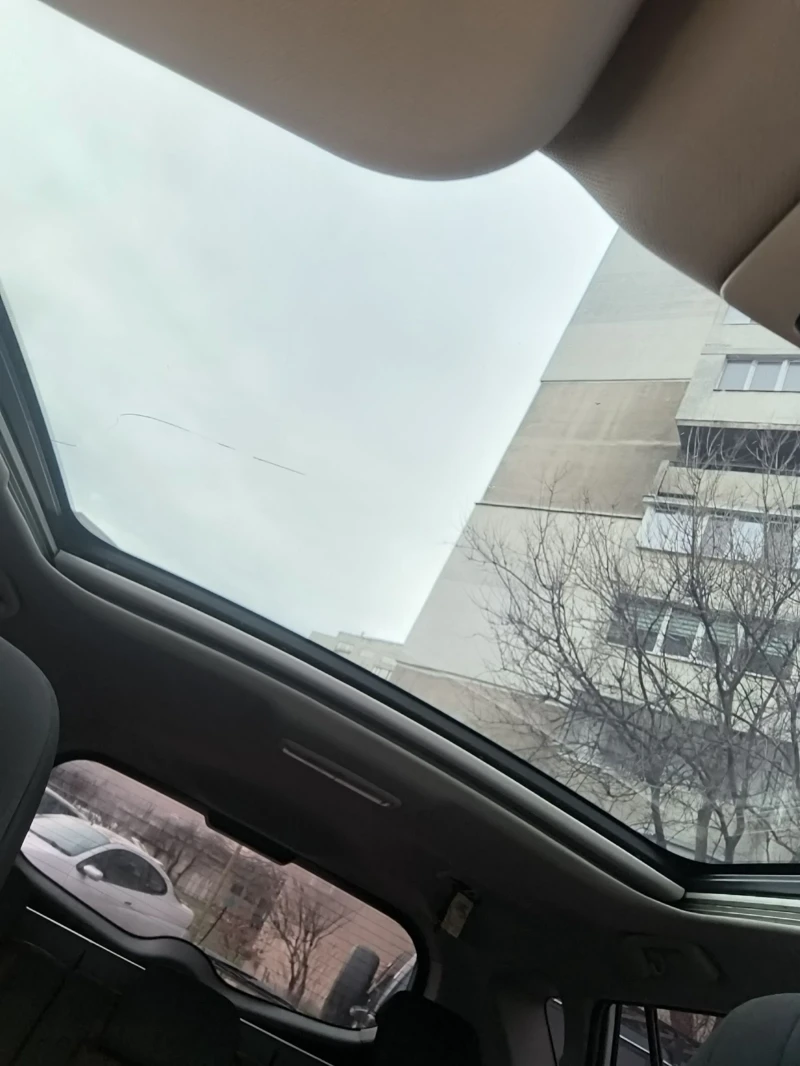 Toyota Verso 2.0, снимка 5 - Автомобили и джипове - 53538820