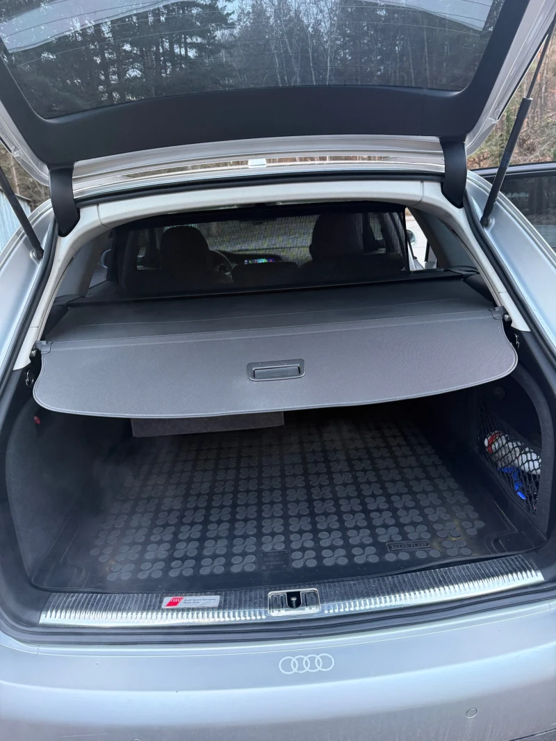 Audi A4, снимка 9 - Автомобили и джипове - 53415977