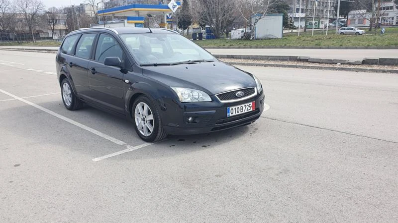 Ford Focus 2.0 I, снимка 7 - Автомобили и джипове - 36098107