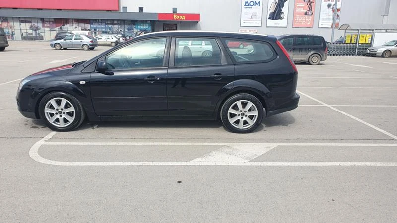 Ford Focus 2.0 I, снимка 2 - Автомобили и джипове - 36098107