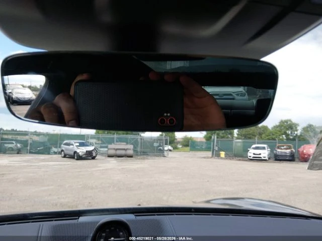 Porsche Taycan, снимка 14 - Автомобили и джипове - 55702773