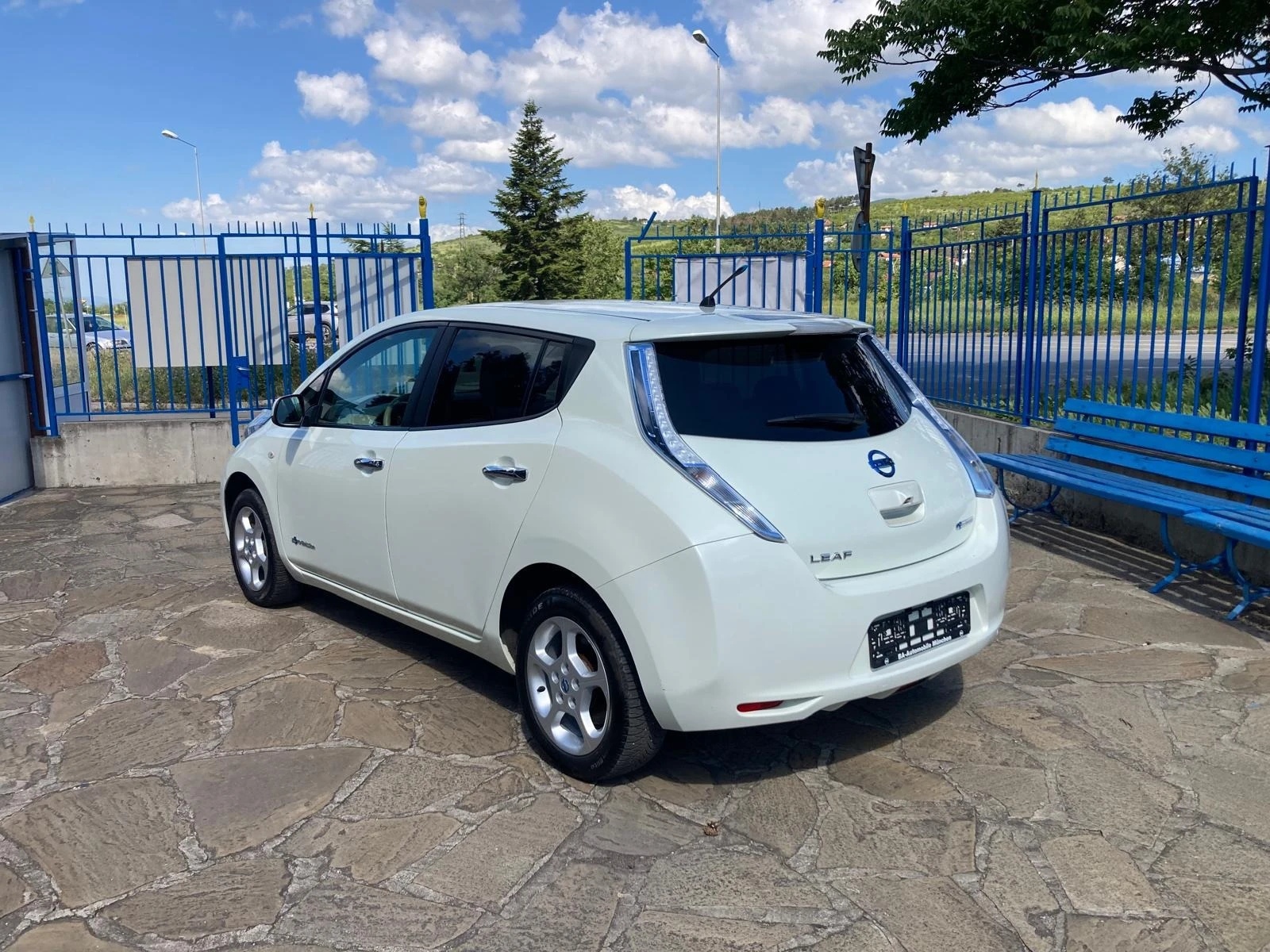 Nissan Leaf  НАВИГАЦИЯ ПОДГРЕВ НА ВОЛАН КАМЕРА - изображение 7