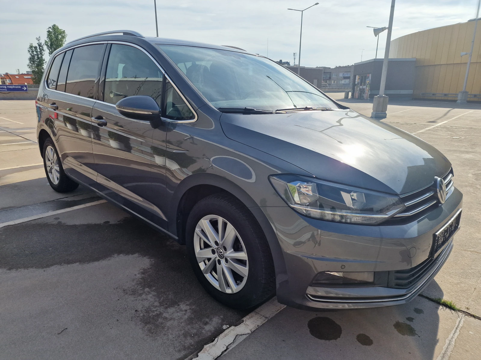 VW Touran 2.0 TDI - изображение 3