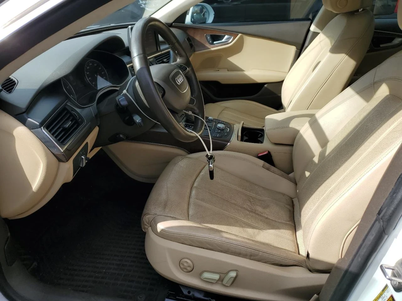 Audi A7  - изображение 7