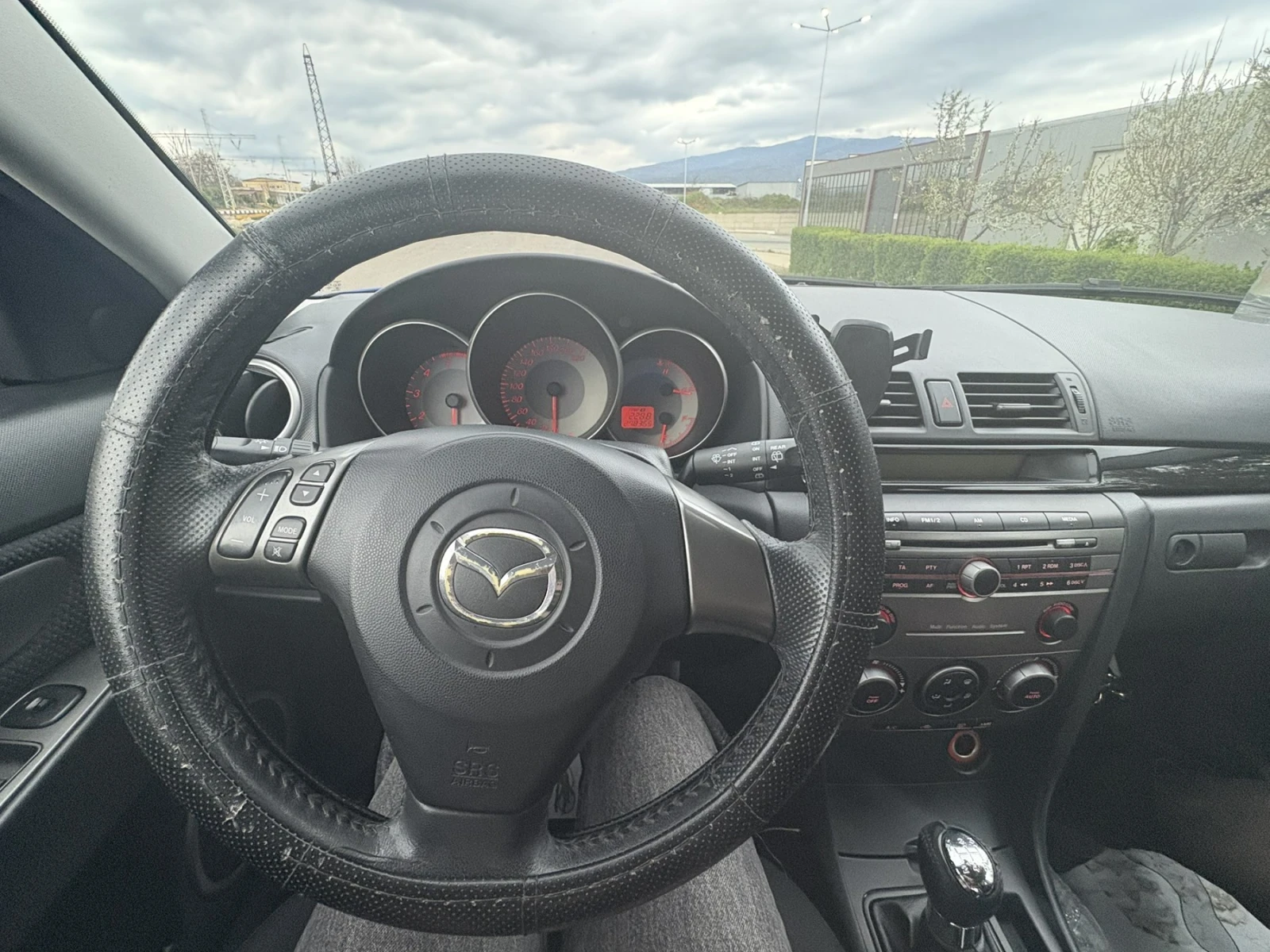Mazda 3  - изображение 7
