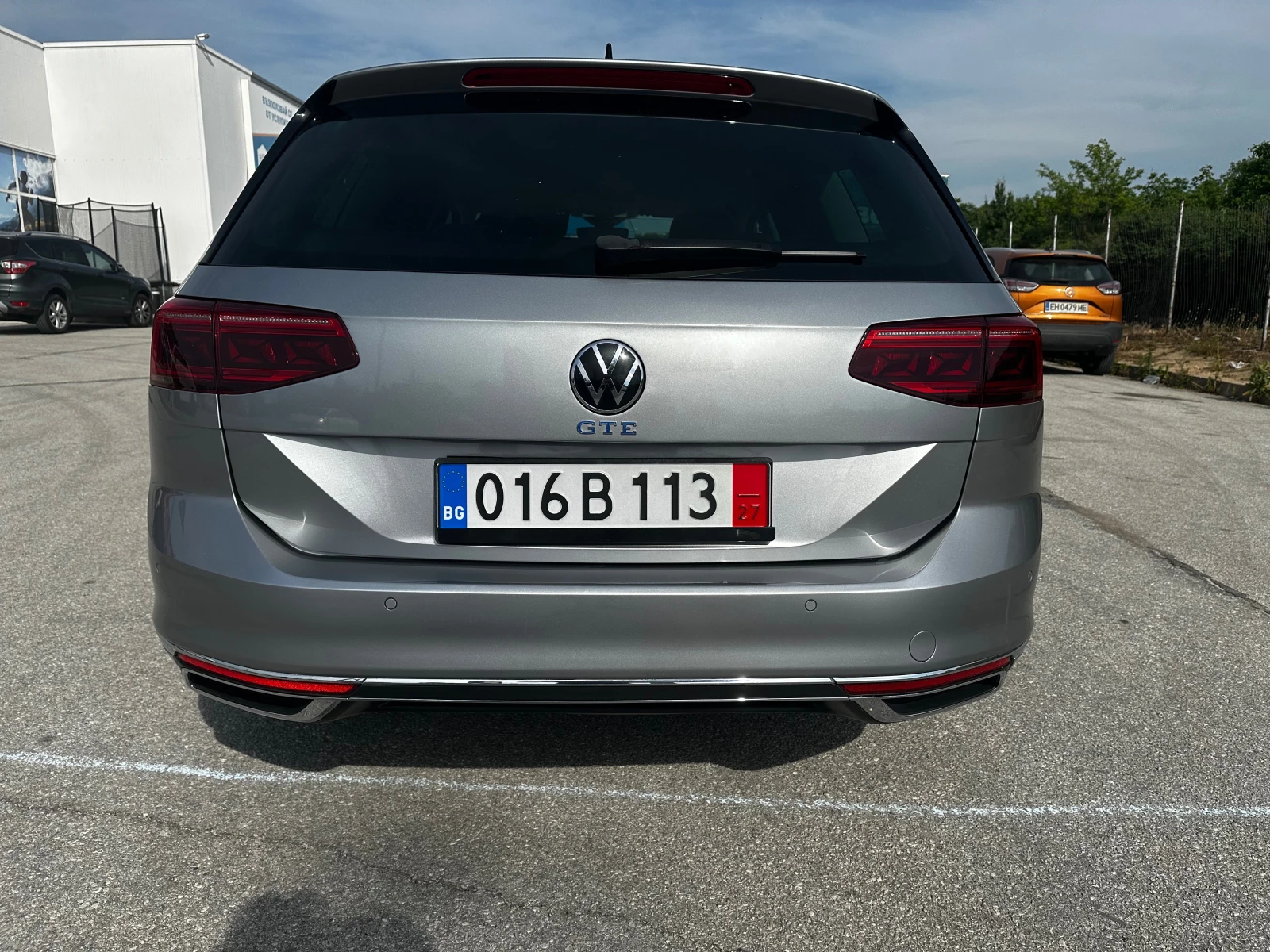 VW Passat GTE - изображение 5