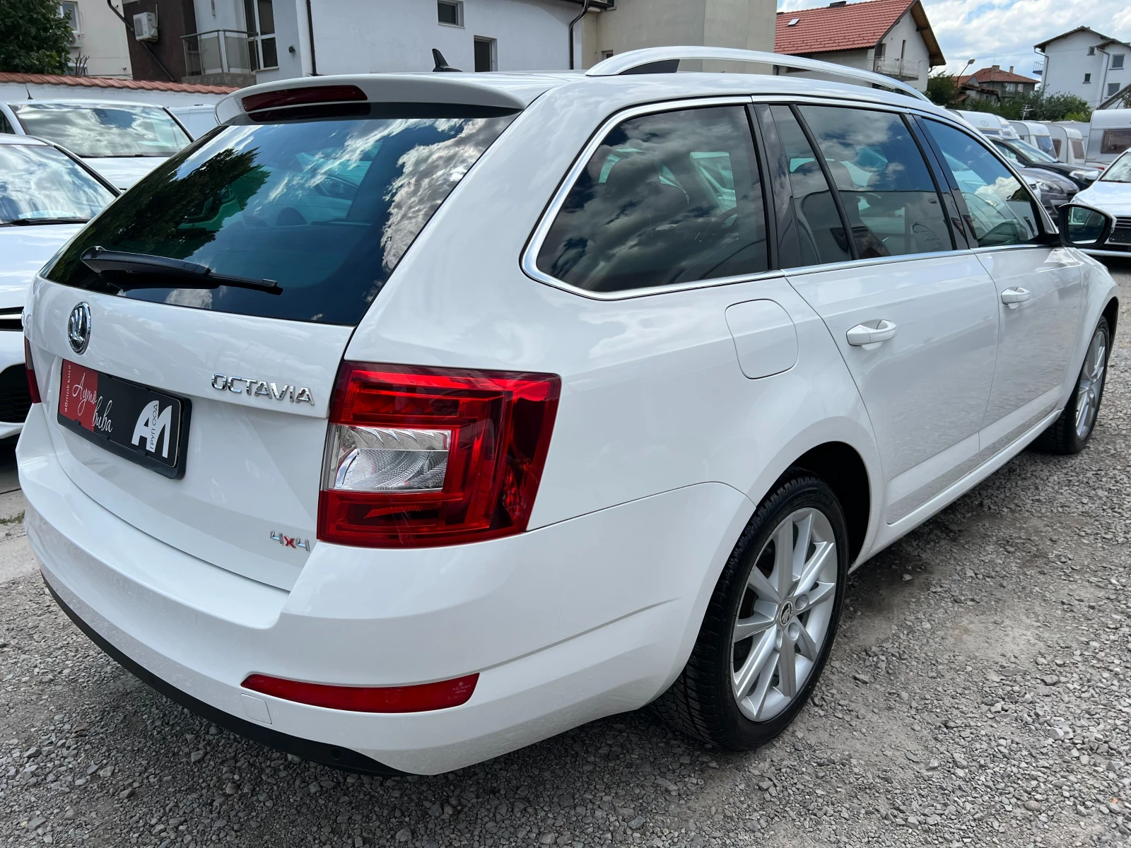 Skoda Octavia 2.0TDI 4x4/НАВИГАЦИЯ/Парктроници/Серв. история/ - изображение 4