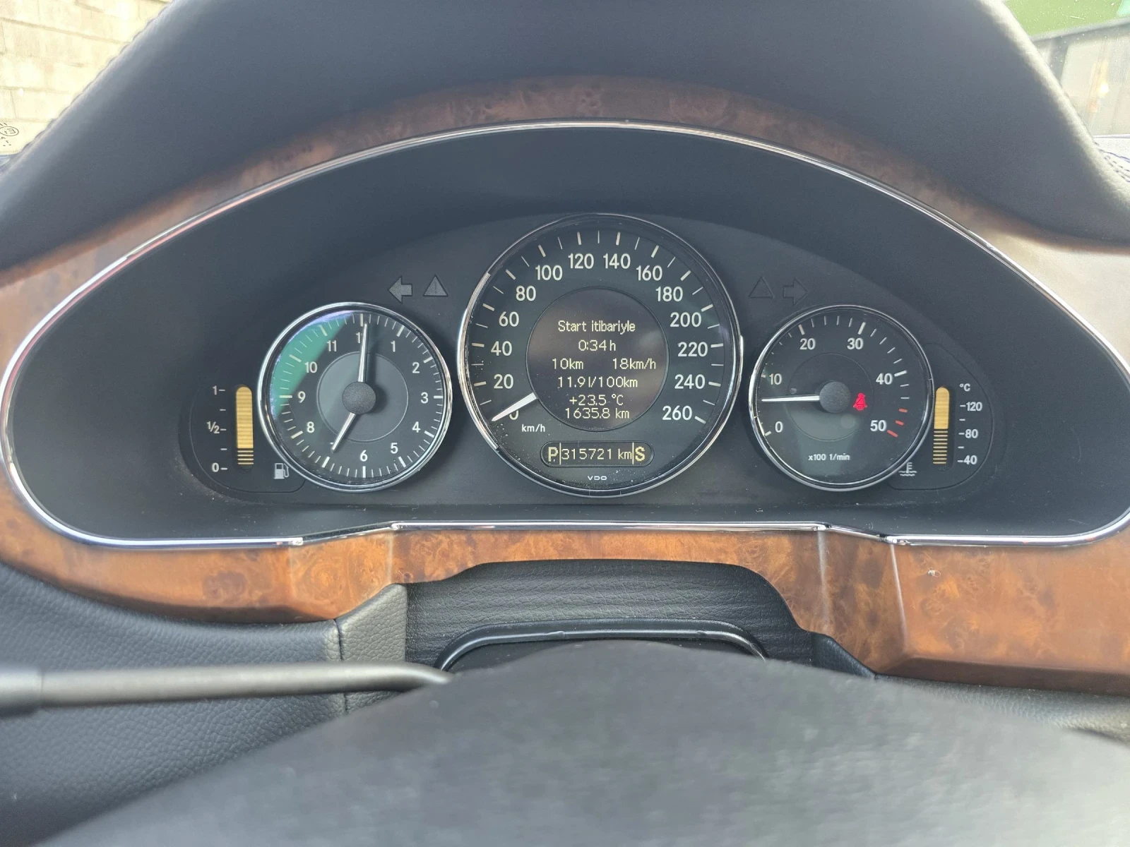 Mercedes-Benz CLS 320 CLS 320cdi 7g tronic - изображение 8