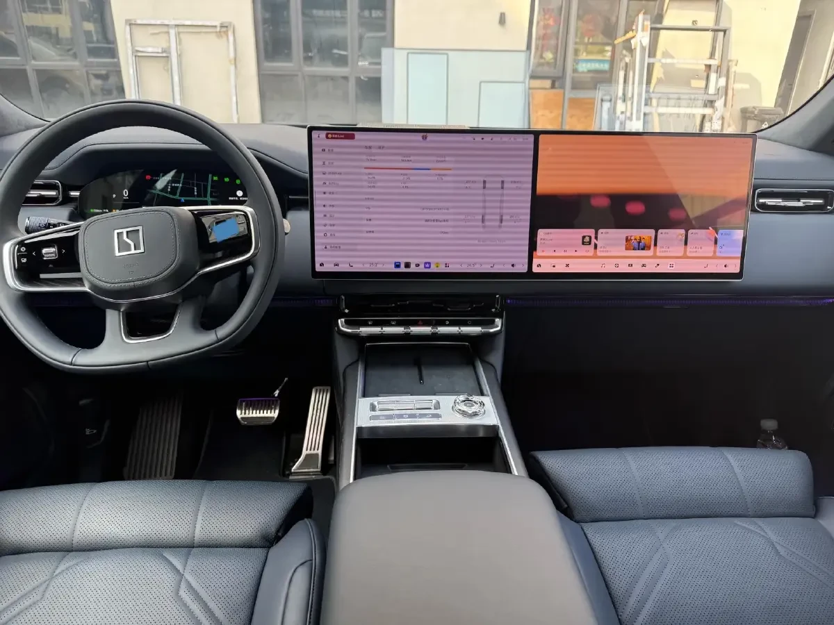 Zeekr 7X 2026 Zeekr 9X 2.0T 279HP L4 1DHT PHEV 380km | Mobile.bg � ����������� 4