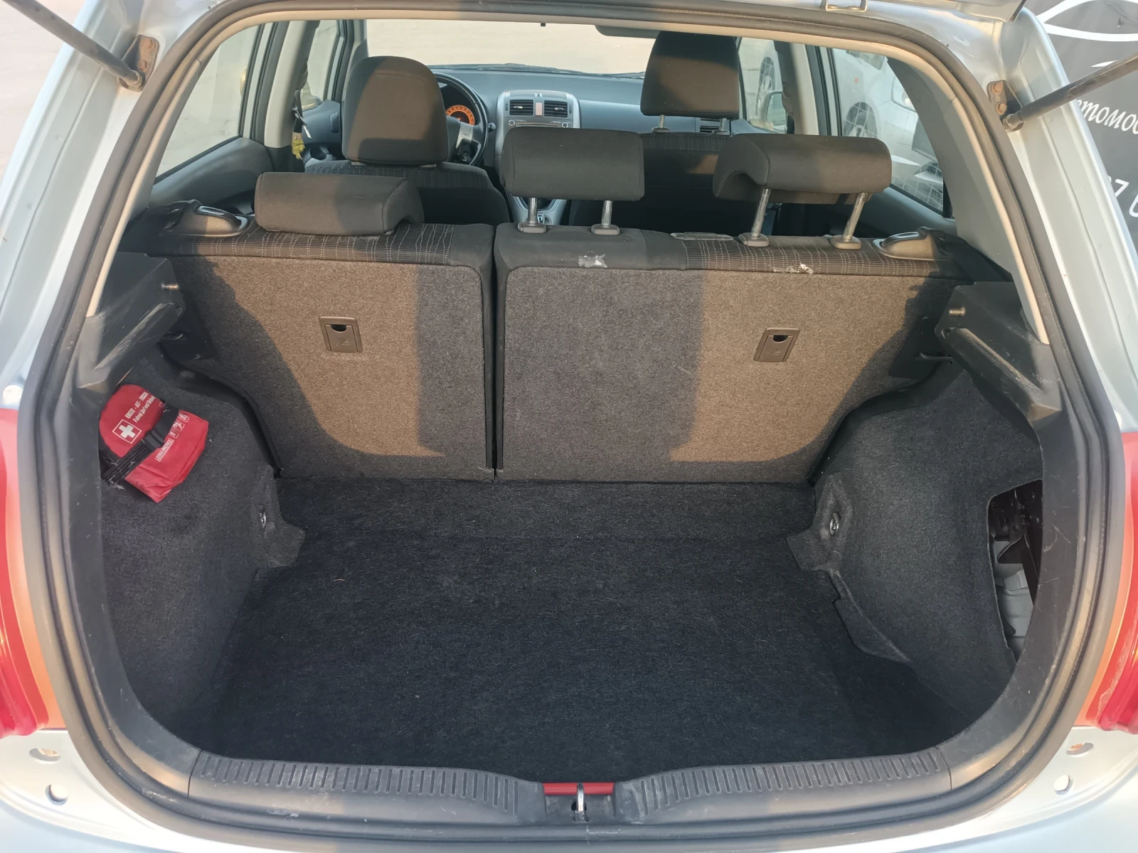 Toyota Auris 2.0 D4D, ЛИЗИНГ , снимка 5 - Автомобили и джипове - 53819129