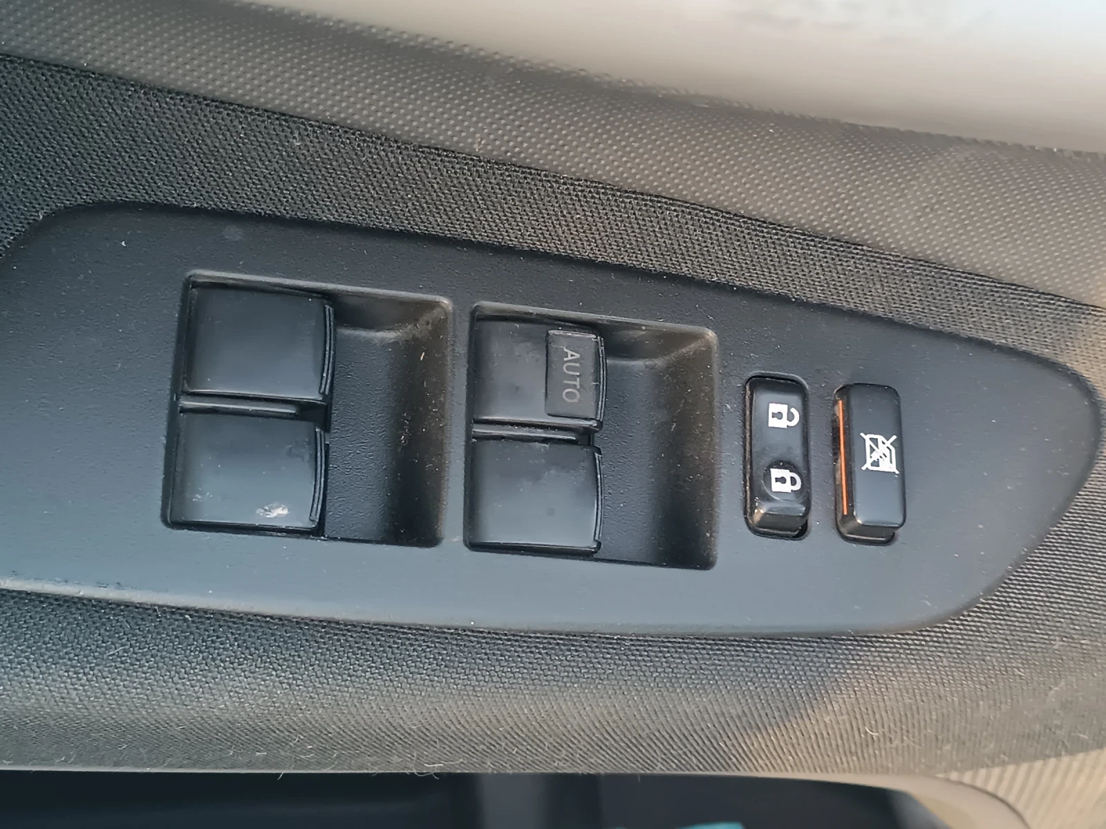 Toyota Auris 2.0 D4D, ЛИЗИНГ , снимка 7 - Автомобили и джипове - 53819129