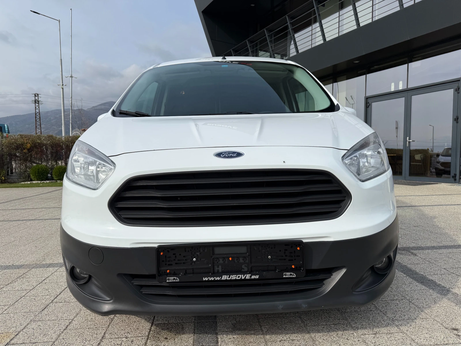 Ford Courier 1.5TDCI Клима Euro 6B , снимка 3 - Автомобили и джипове - 53894878