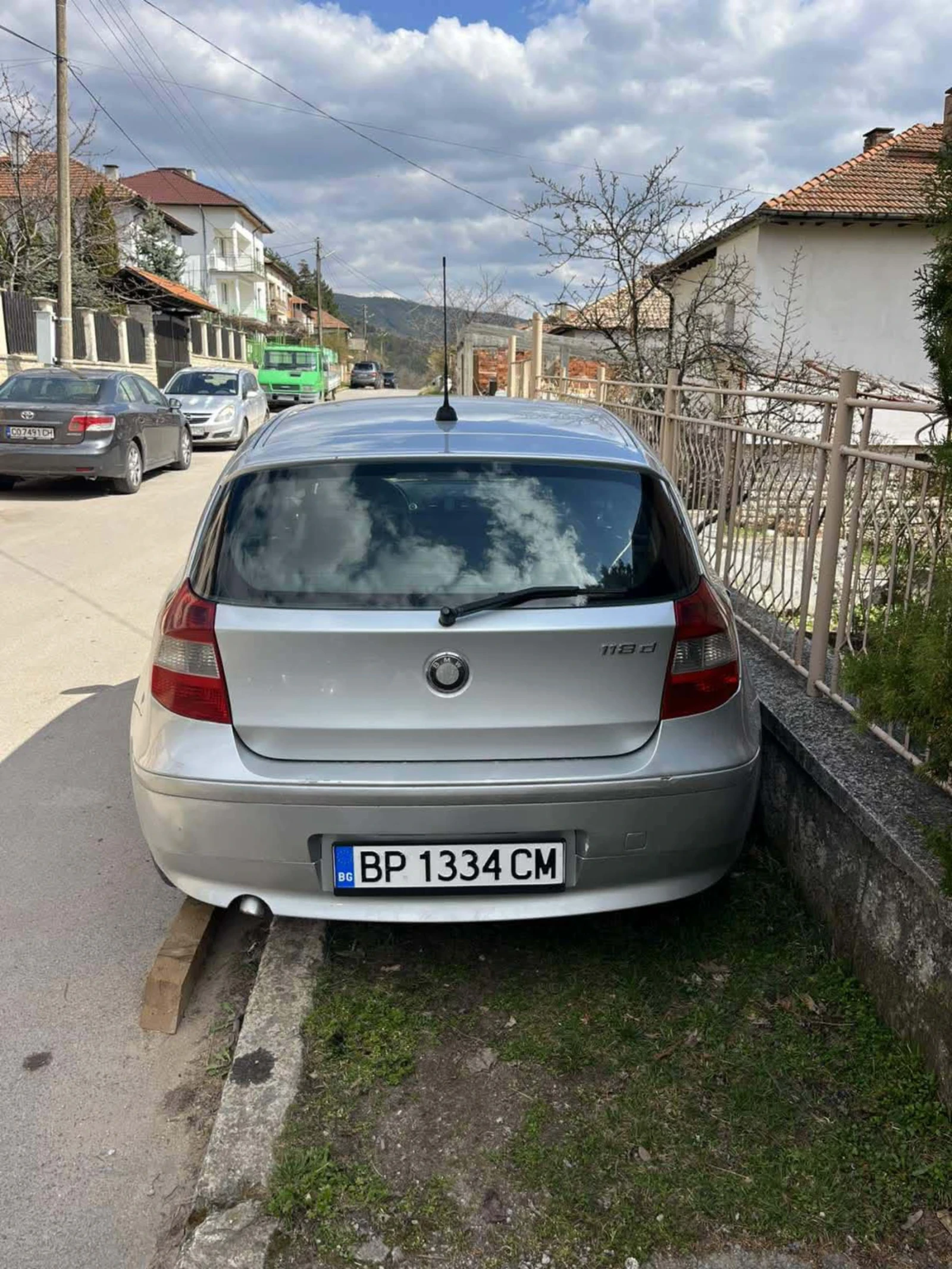 BMW 118 2, 0 143 ks, снимка 7 - Автомобили и джипове - 54003510