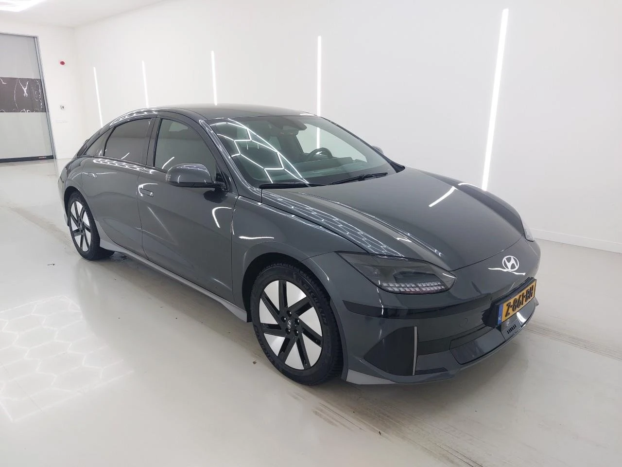 Hyundai Ioniq 6 RWD- 100% SOH | Mobile.bg � ����������� 1