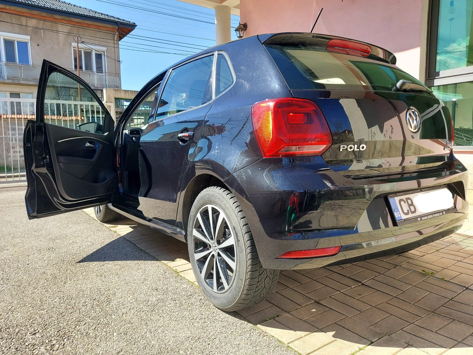 VW Polo, снимка 9 - Автомобили и джипове - 54099547
