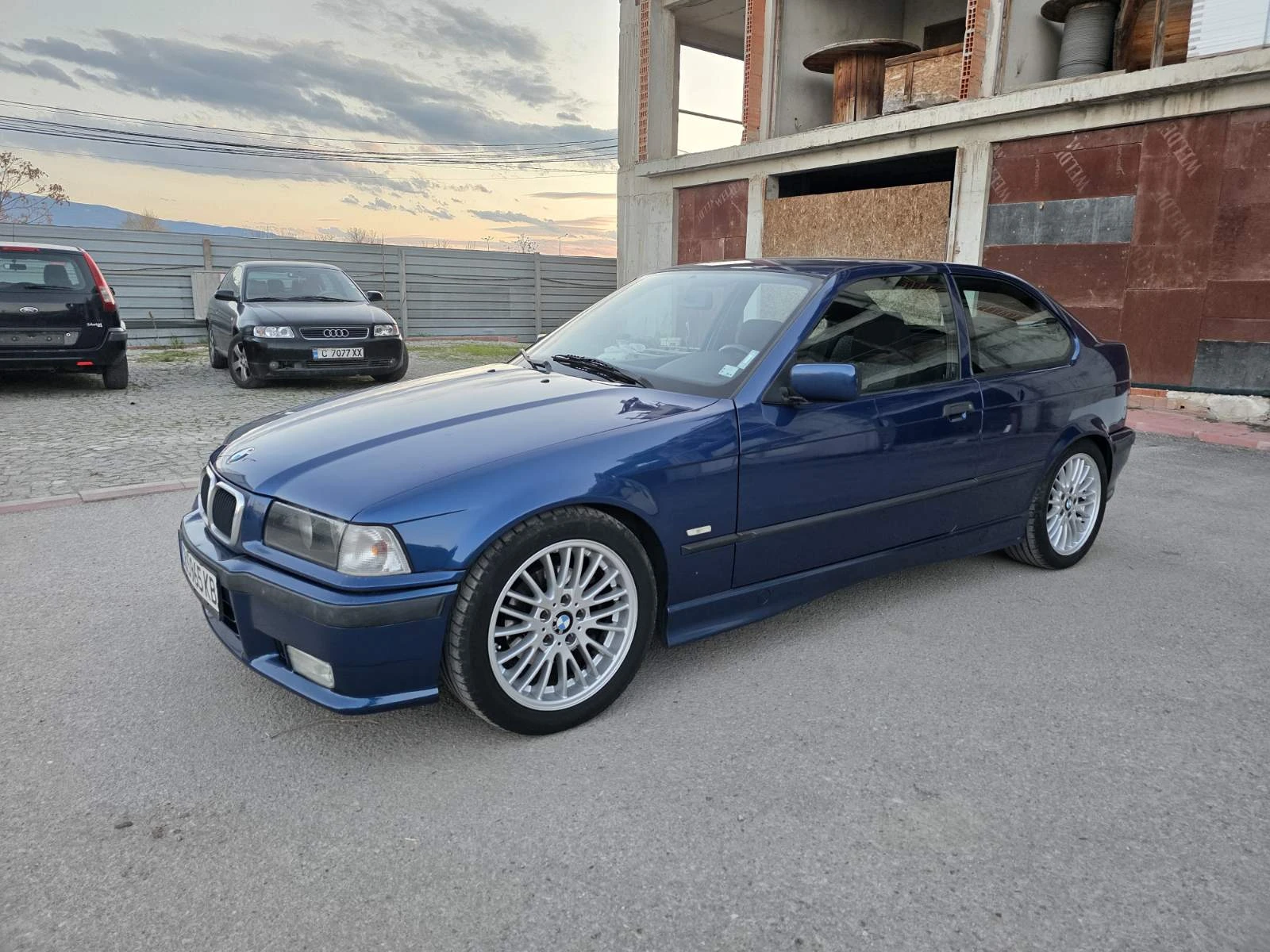 BMW 323 TI