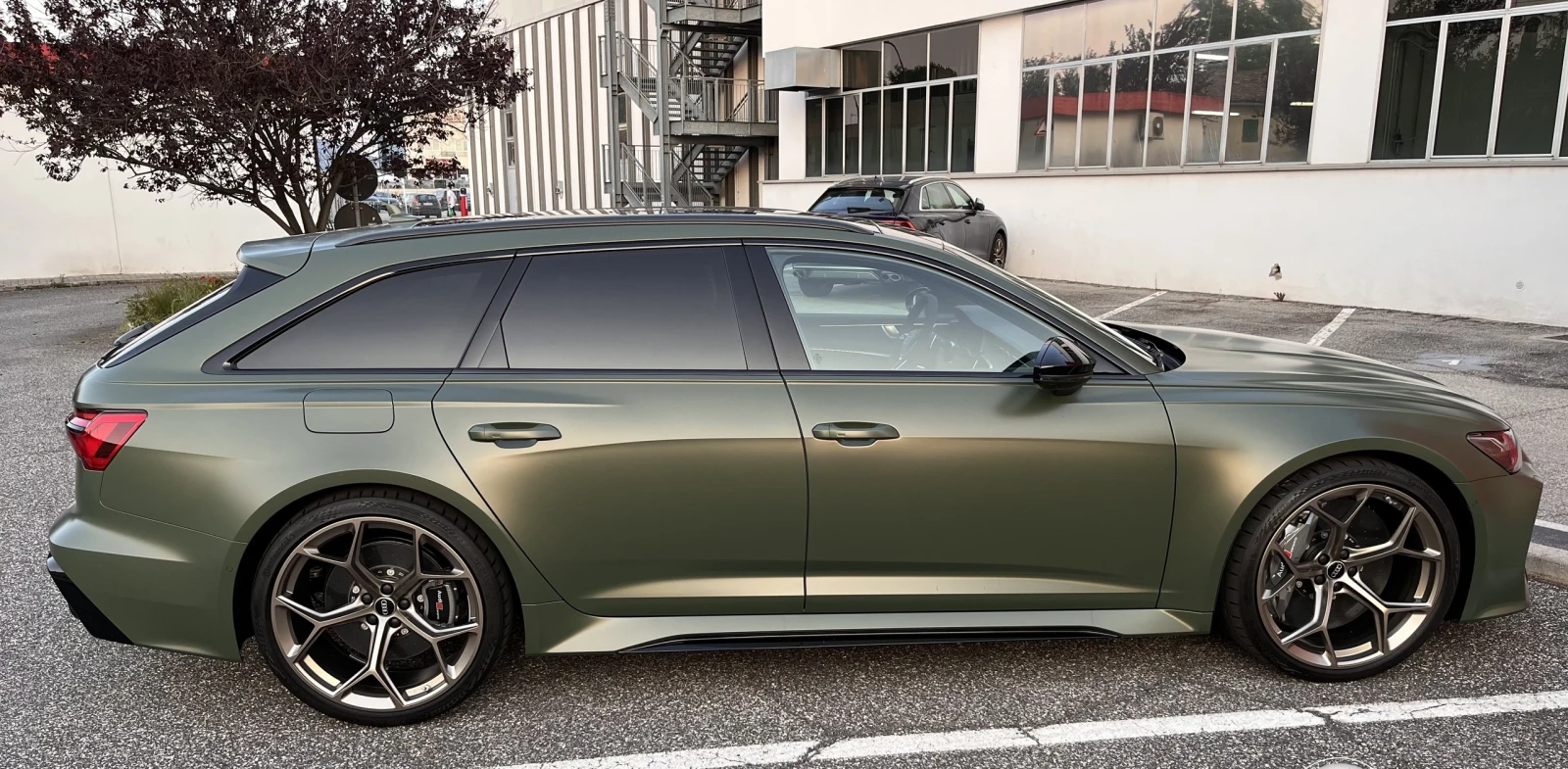 Audi Rs6 Avant Performance 4.0 TFSI V8 Quattro , снимка 5 - Автомобили и джипове - 54421876