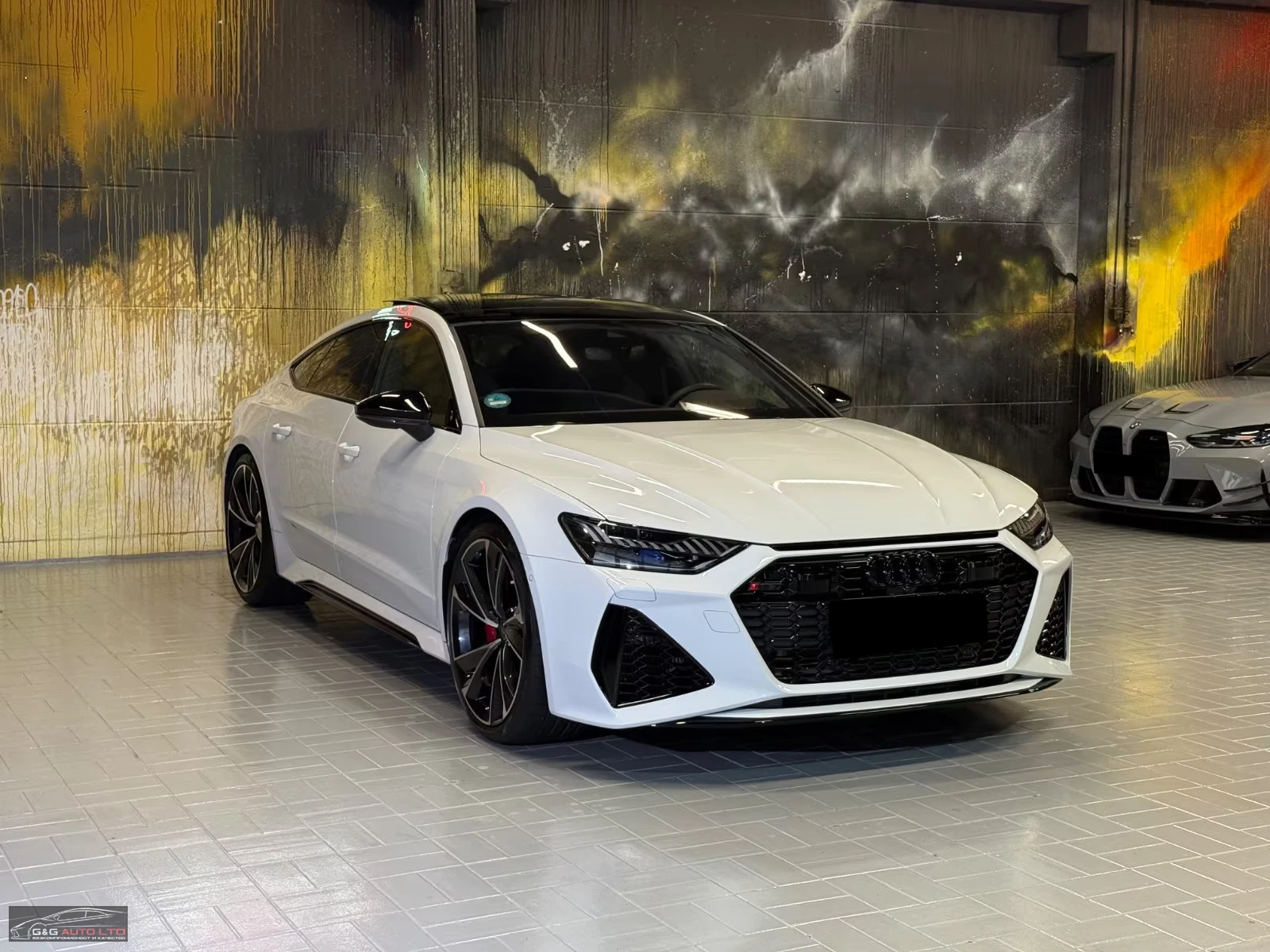 Audi Rs7 KERAMIK/600HP/MATRIX/360/HUD/PANO/SOFT/B&O/395z, снимка 5 - Автомобили и джипове - 54422572