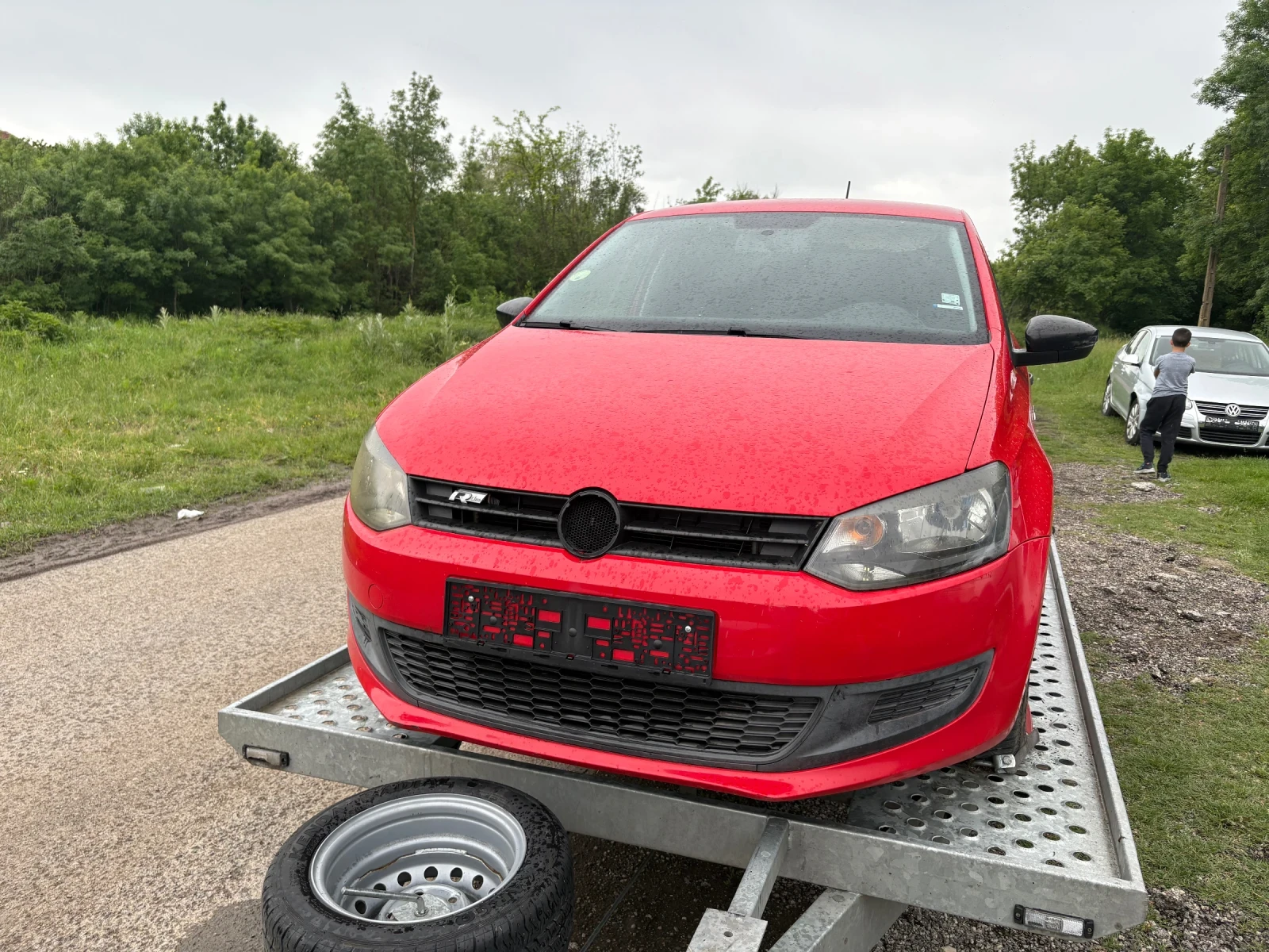 VW Polo 1.6 TDI, снимка 2 - Автомобили и джипове - 54579014